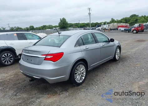 2013 Chrysler 200 Limited из США, поврежденный, VIN 1C3CCBCG1DN728867